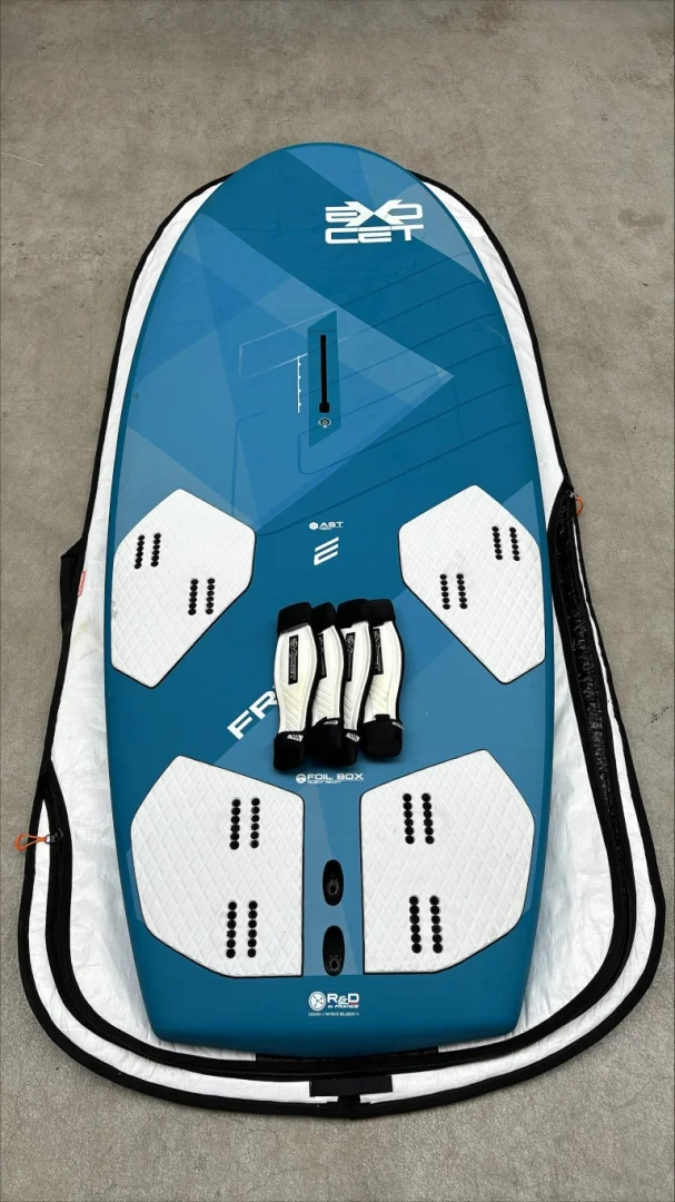 Freefoil V3 AST 132 - SCU - Minor usage marks, with boardbag, without footstraps