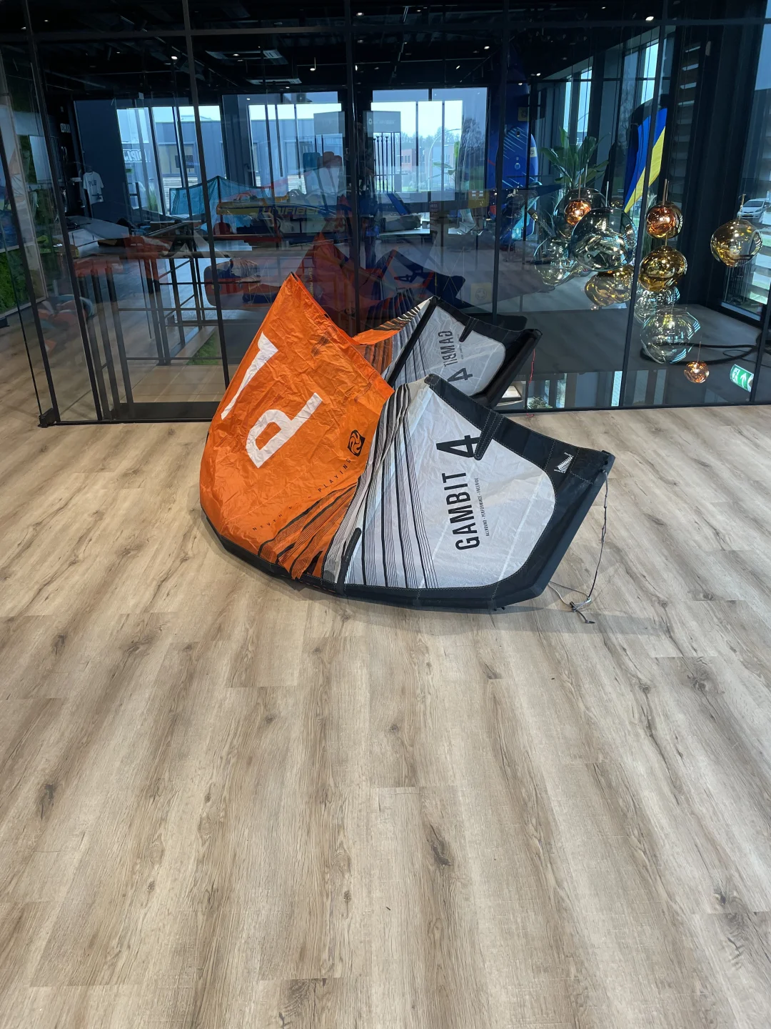 PLKB Gambit 4.0 orange - Production / Demo - DSG 2