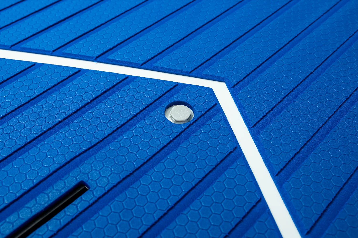Rookie II 225 With Daggerboard 7